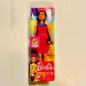 2018 Barbie News Anchor